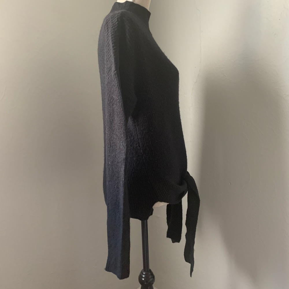 Halogen black mock turtleneck side tie sweater size small - Picture 5 of 10